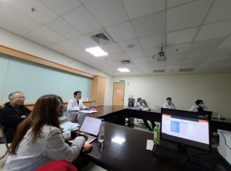 TMU Research Center of Urology and Kidney Monthly Meeting (2020 /12 /31)